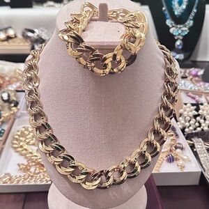 Vintage Monet Double Linked Necklace and Bracelet Set - Signed